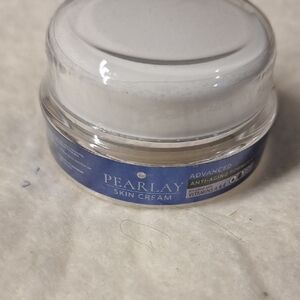 Pearl Advanced Anti-Aging Skin Cream - White and Blue